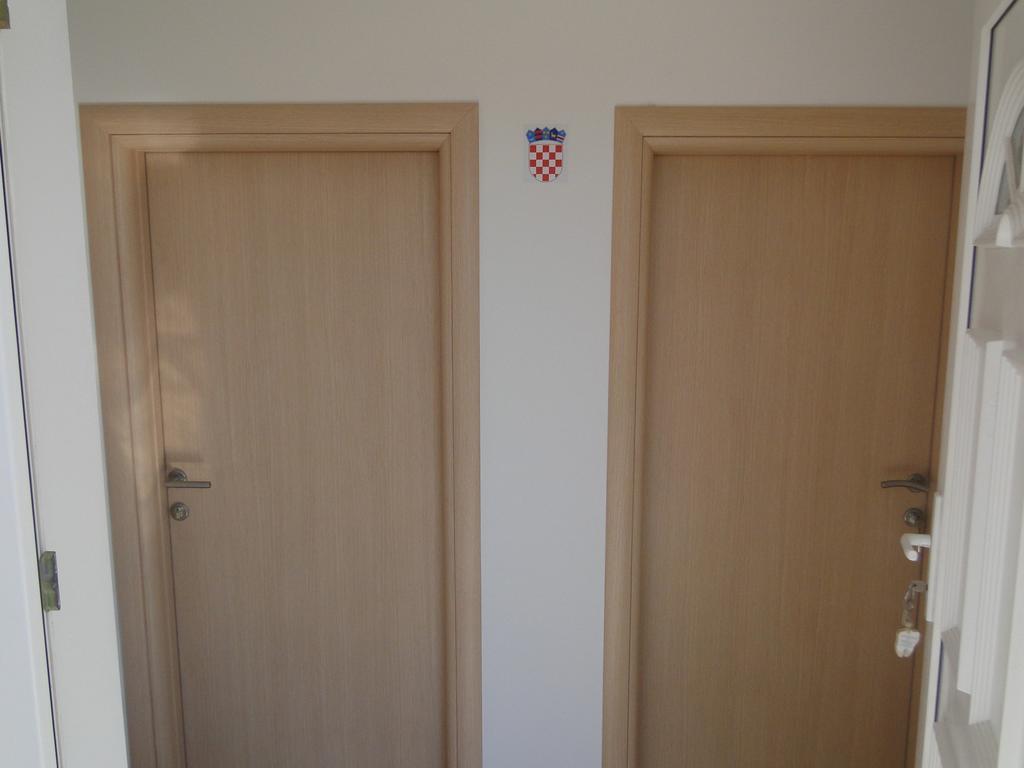 Apartments Pavlinovic Kaštela Extérieur photo